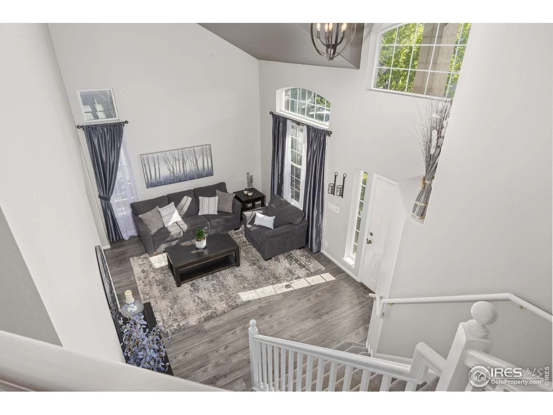Photo of 13311 Pearl Cir