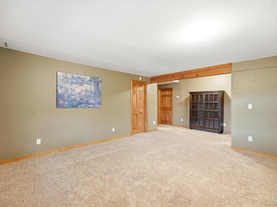 Photo of 114 Balsam Ln
