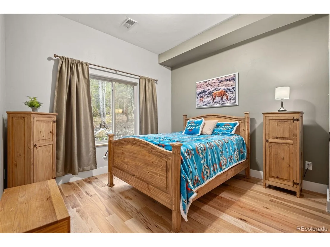 Photo of 258 Upper Forest Rd