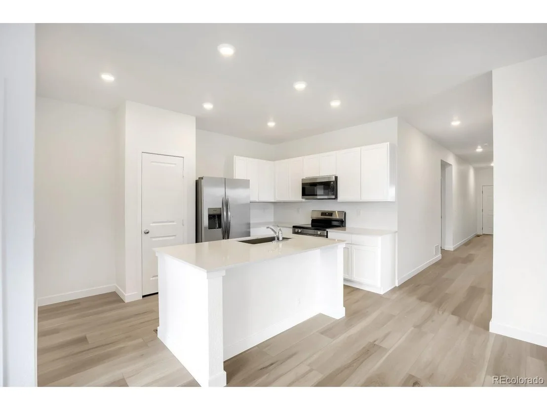Photo of 1790 Drumming Dr