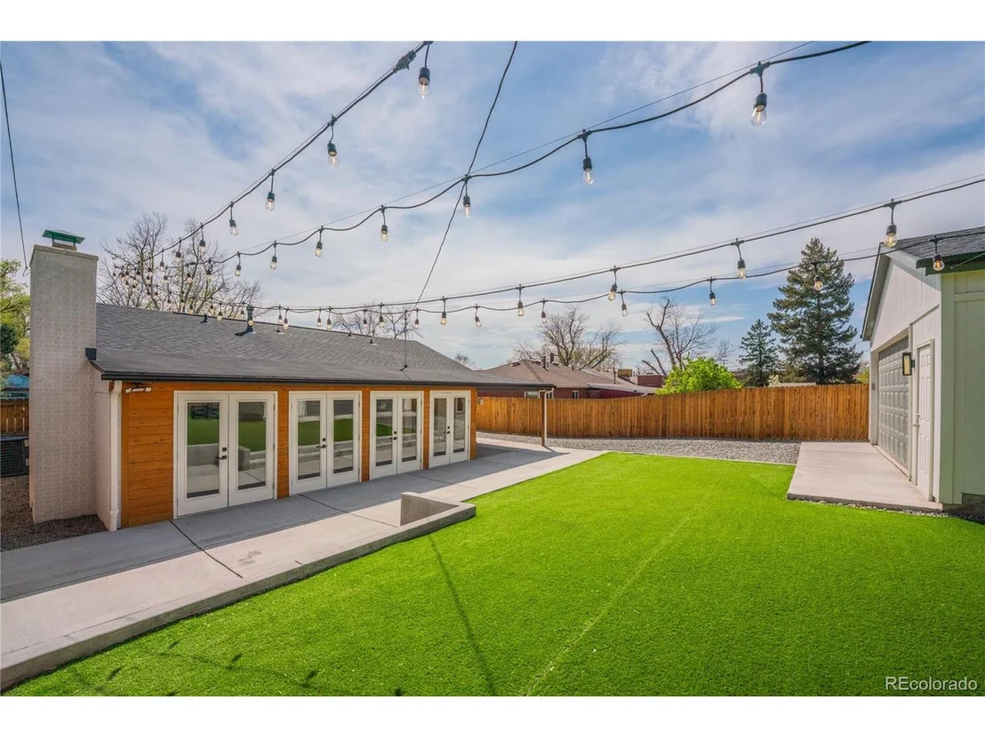 Photo of 6935 W 16th Ave