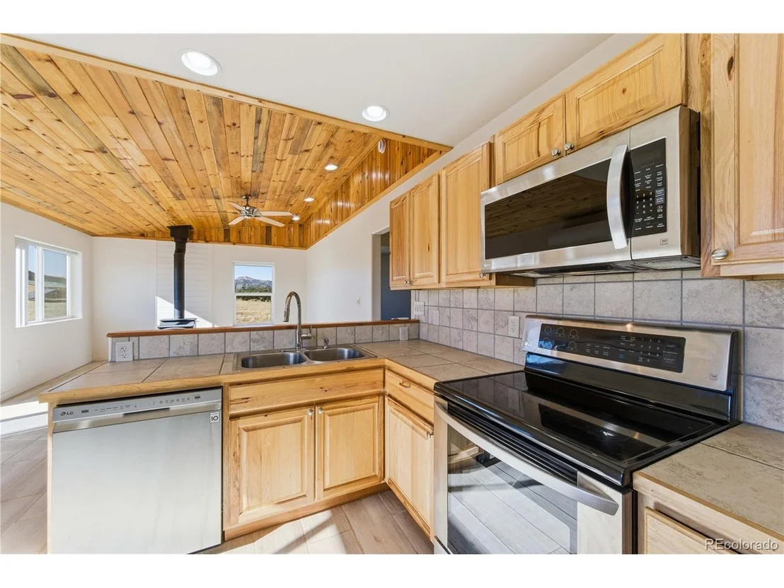Photo of 1863 16th Trl