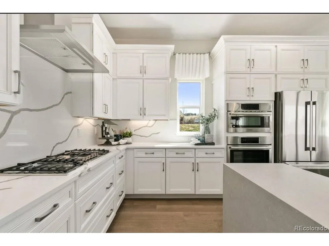 Photo of 1736 Barefoot Dr