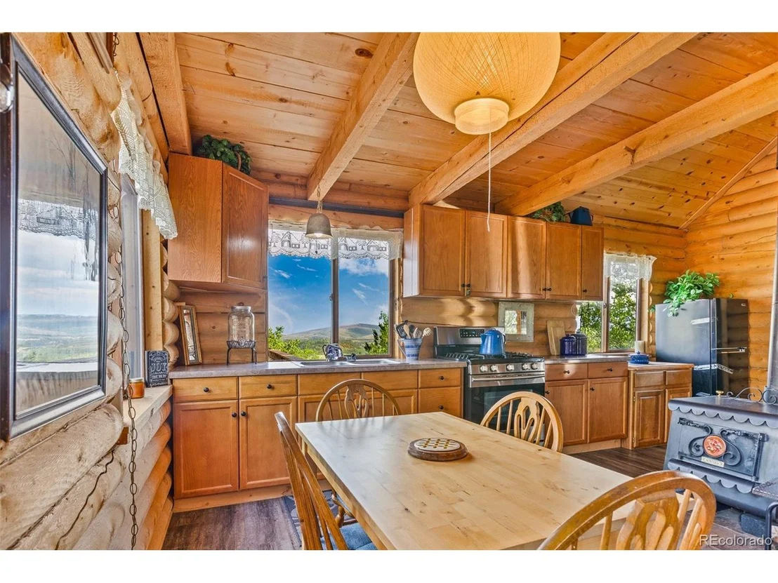 Photo of 210 Pine Ridge Rd