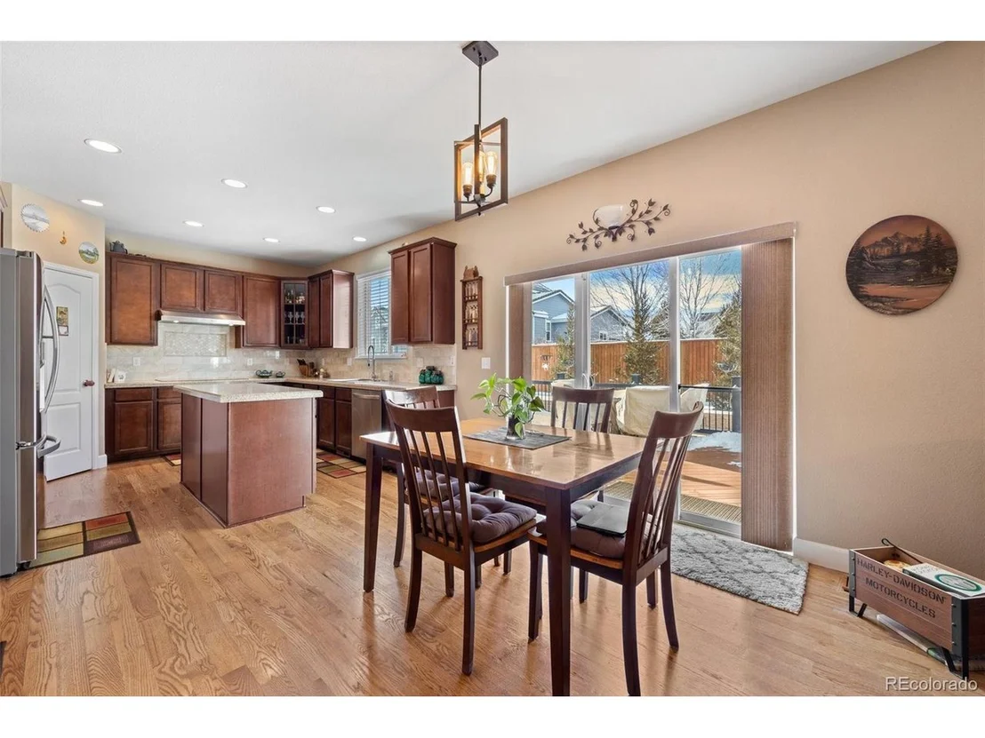 Photo of 541 Horseshoe Pl