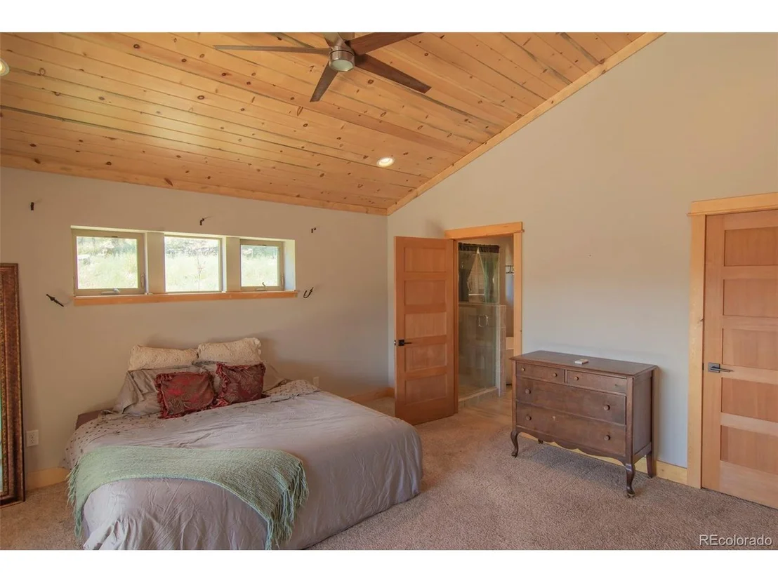 Photo of 511 Red Feather Rd