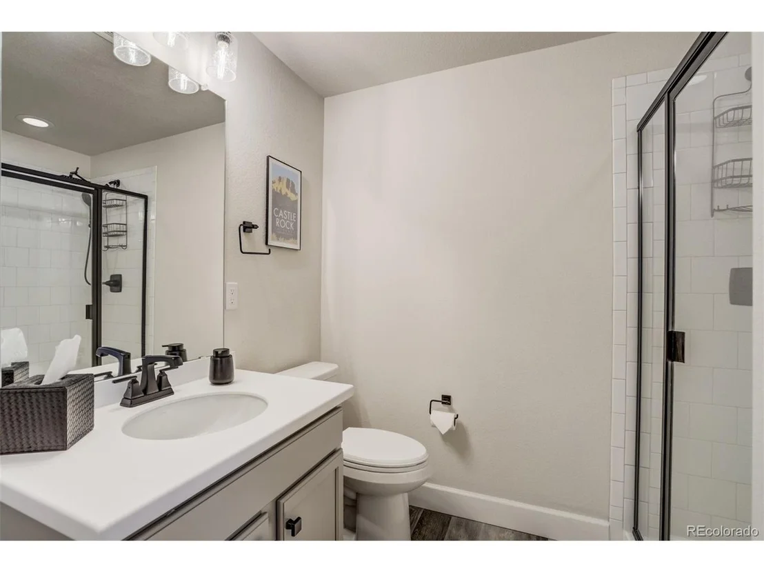 Photo of 5059 Ditmars Ln
