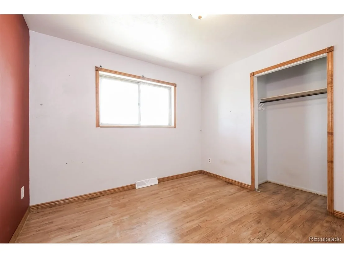 Photo of 3400 Mowry Pl