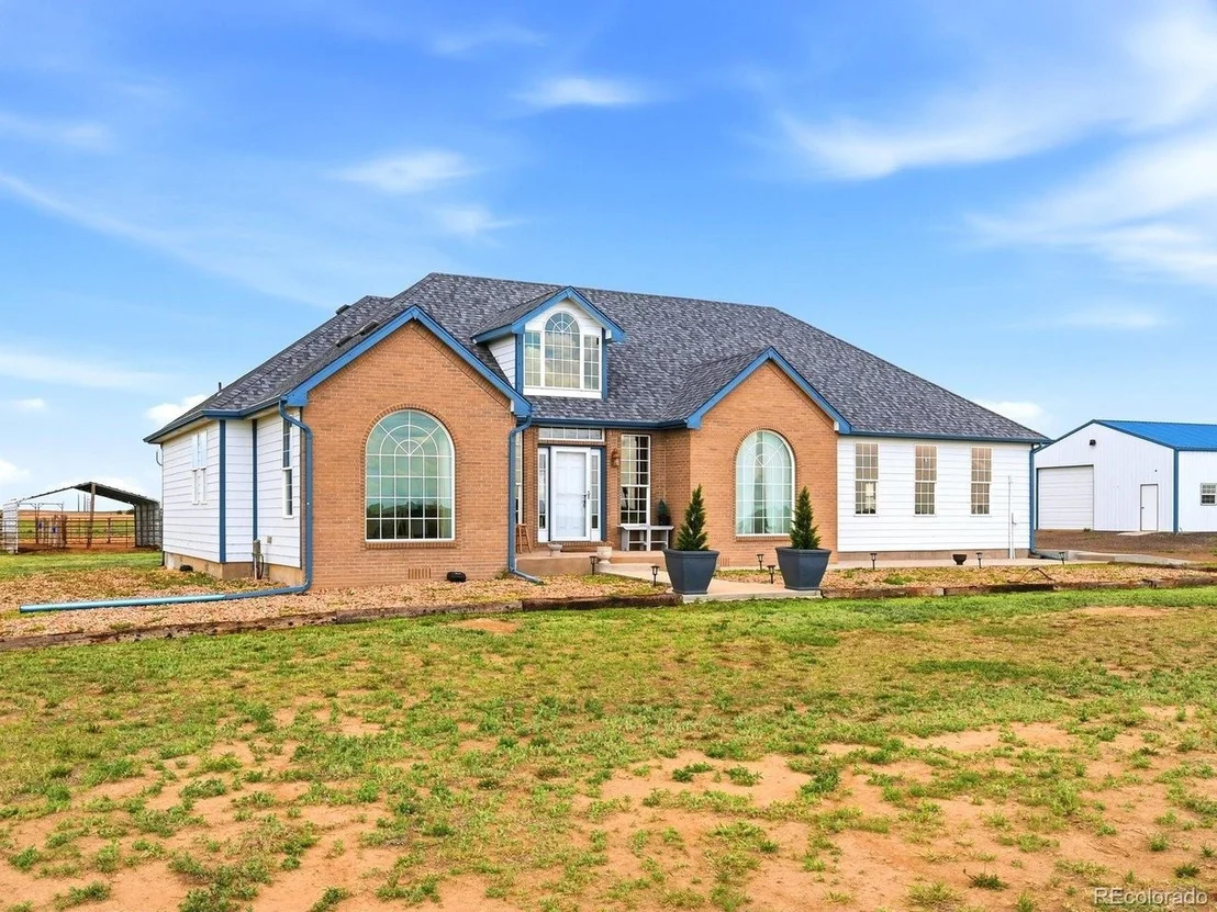 Photo of 3374 County Road P
