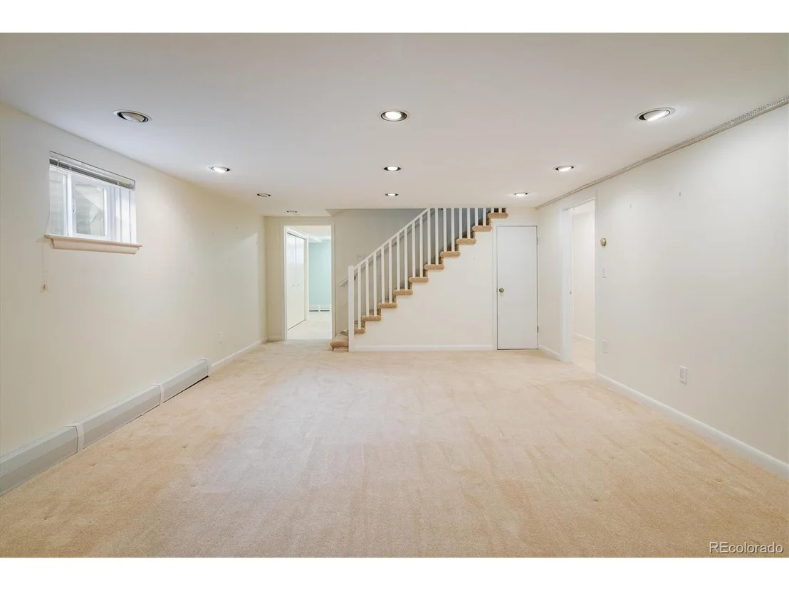 Photo of 350 Auburn St