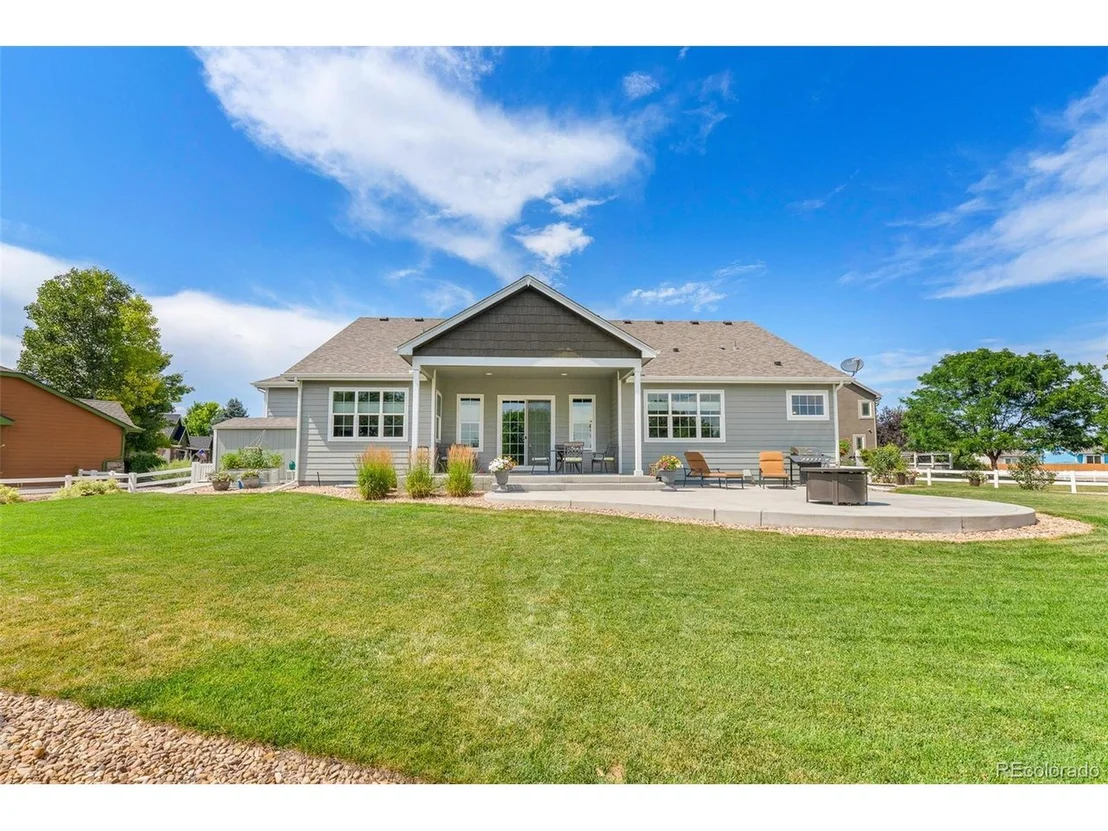 Photo of 401 Cascade Ct