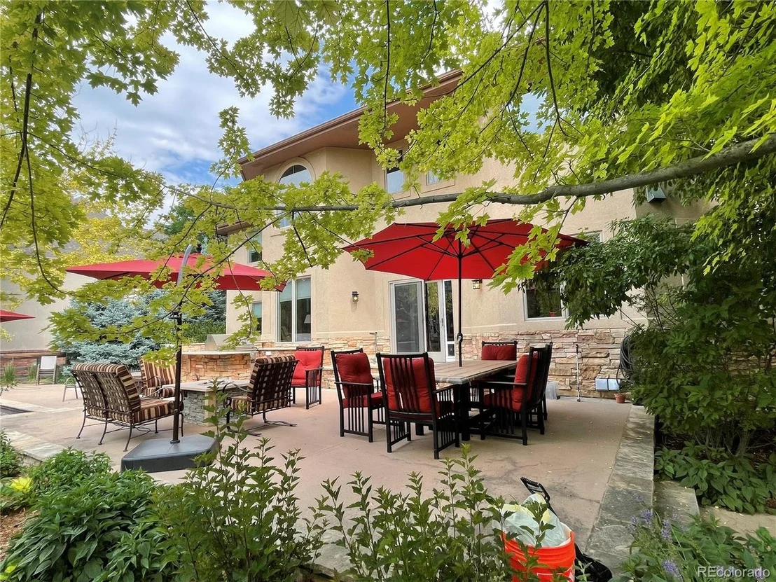 Photo of 2120 Jade Way