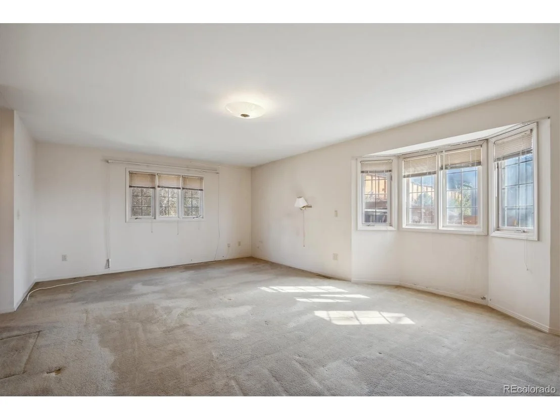 Photo of 3870 Cloverleaf Dr