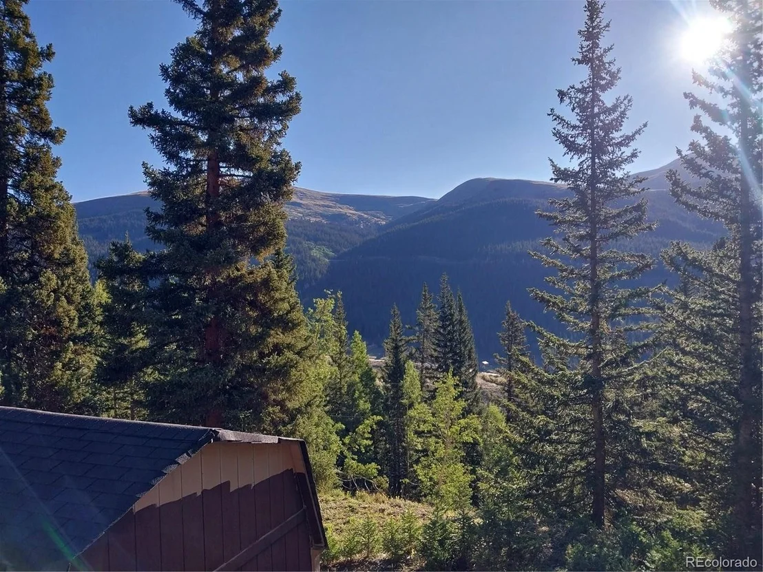 Photo of 1062 Roberts Rd