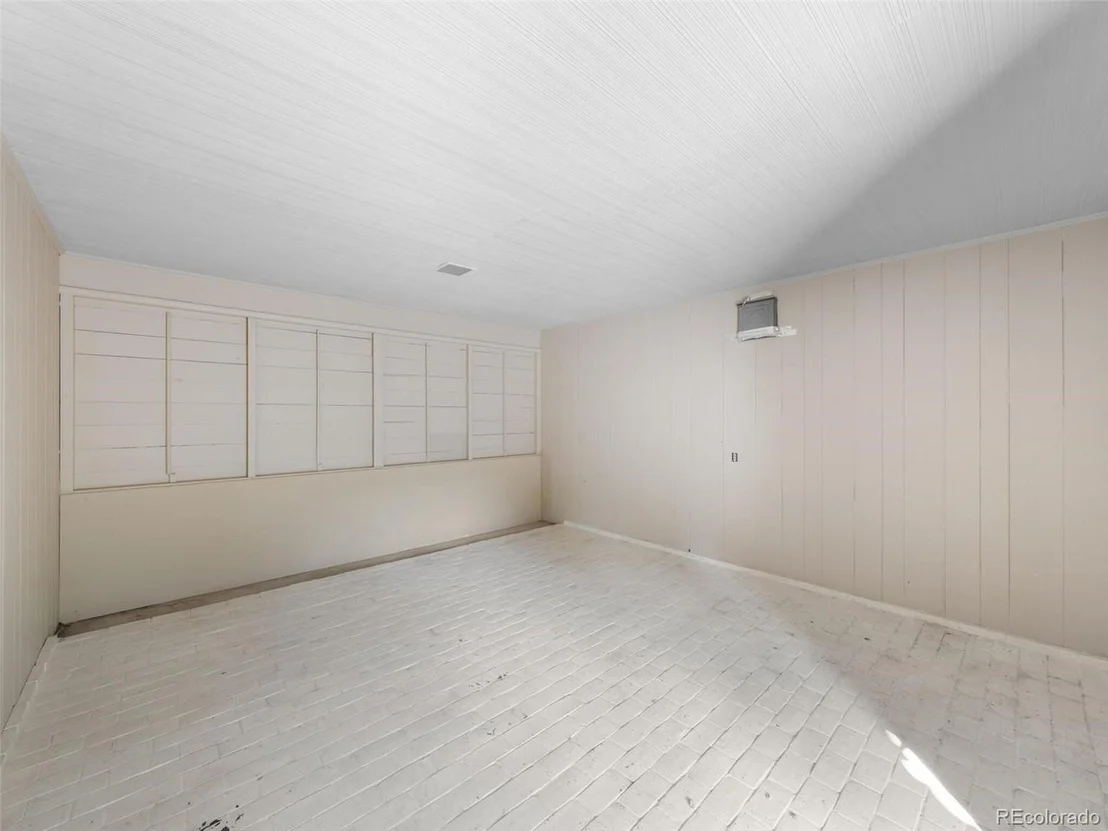 Photo of 727 Geneva St