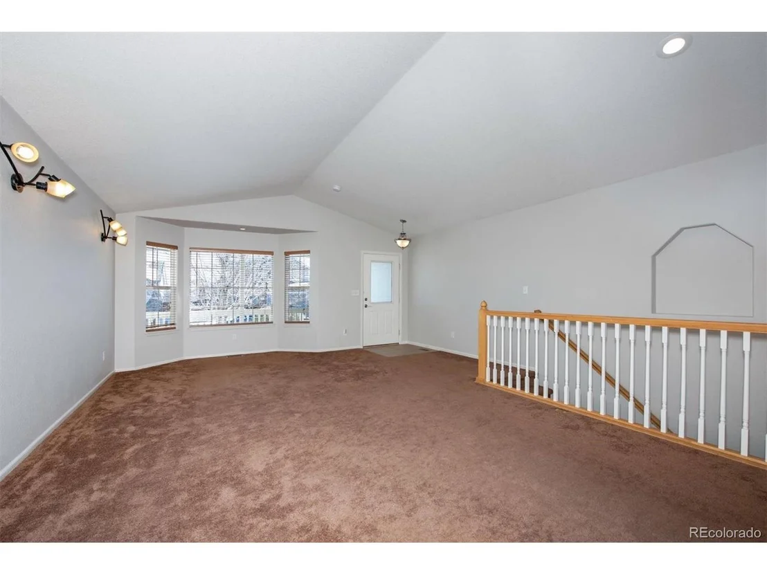 Photo of 314 Sandstone Dr