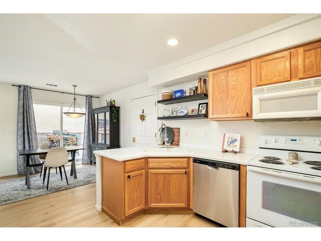 Photo of 11832 Zenobia Loop
