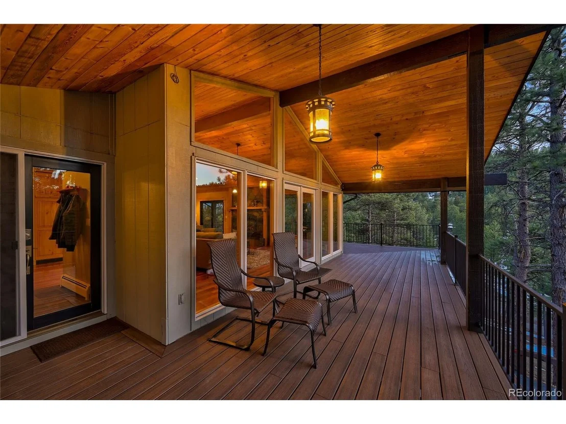 Photo of 902 Wagon Trail Rd