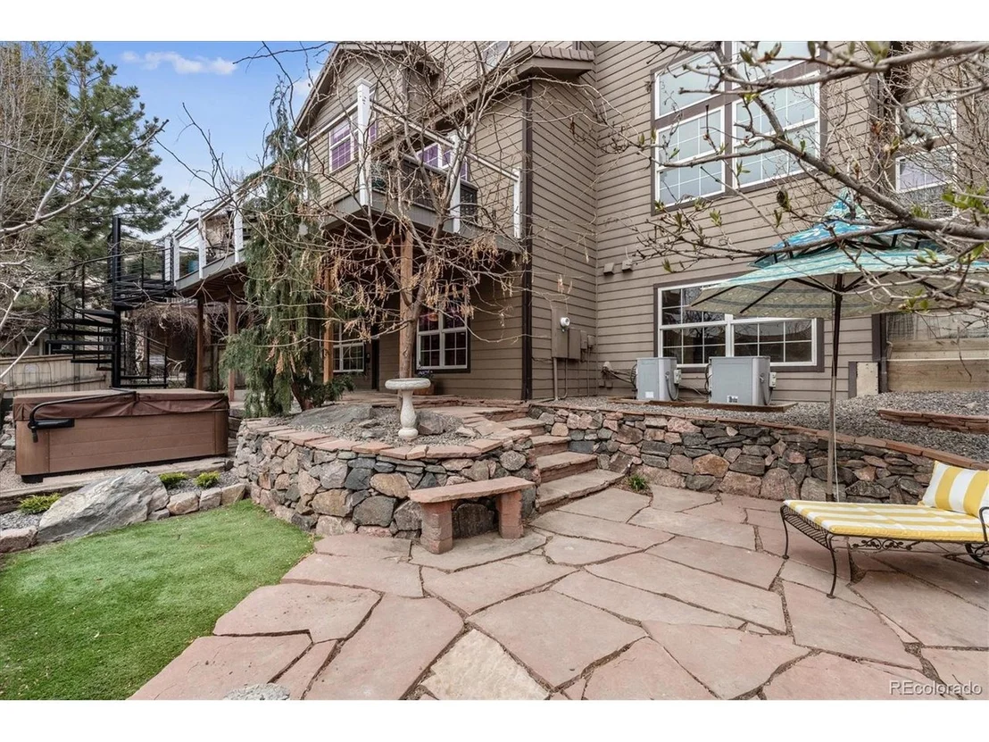 Photo of 10622 Briarglen Cir