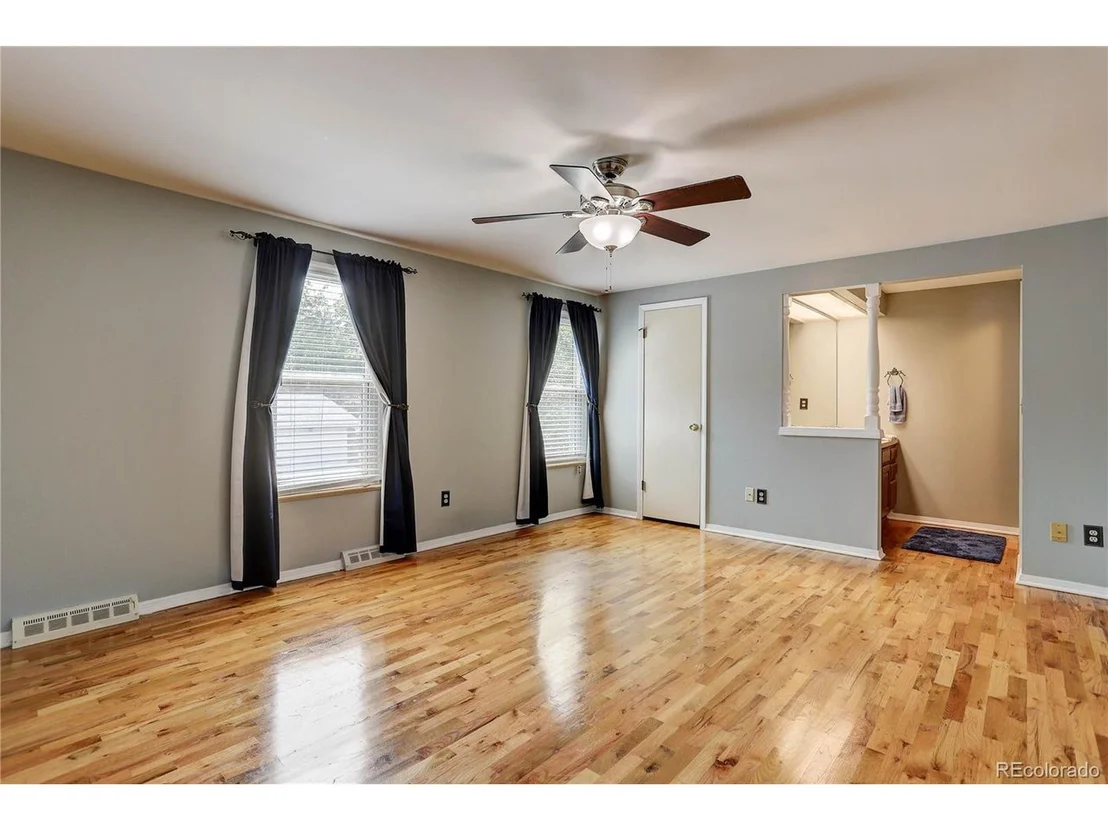 Photo of 3735 E Easter Cir