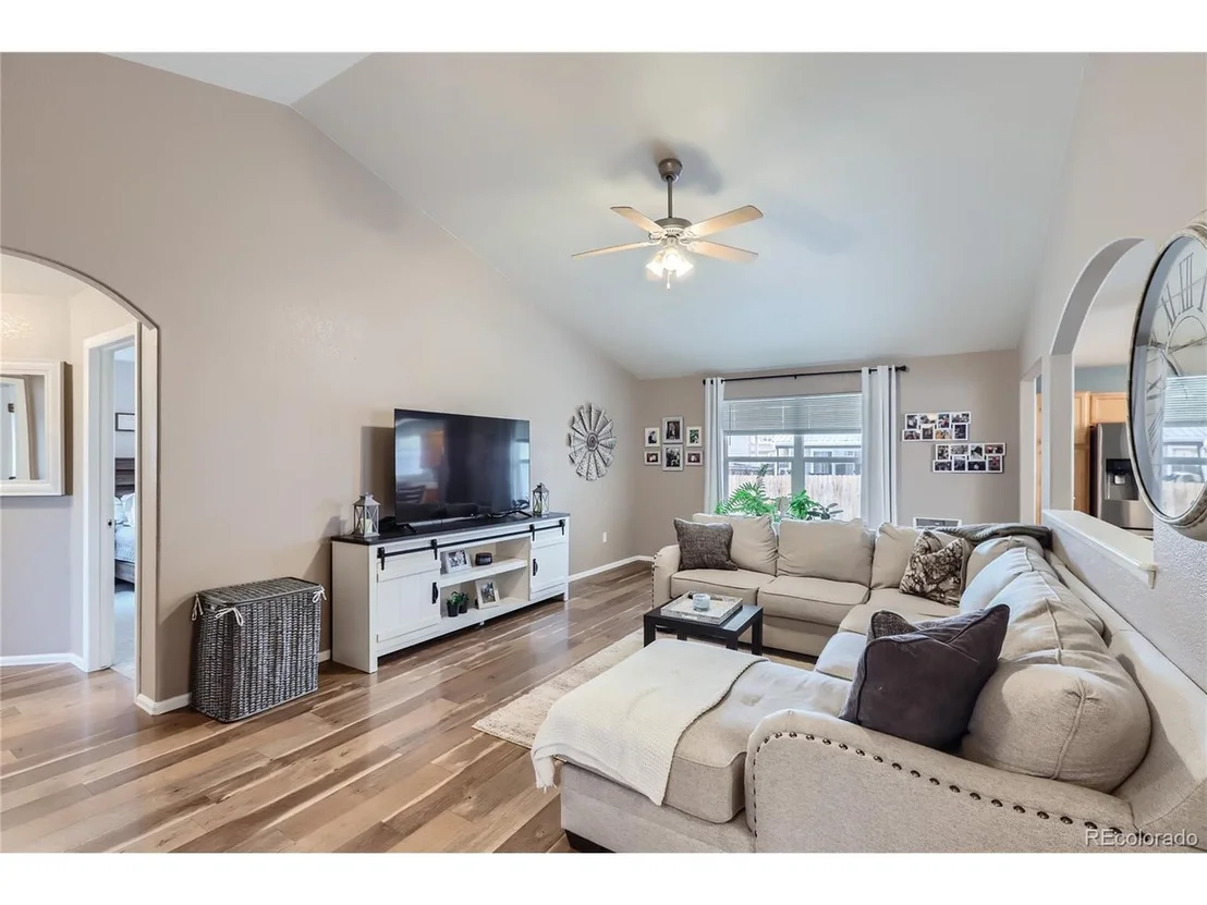 Photo of 489 Territory Ln