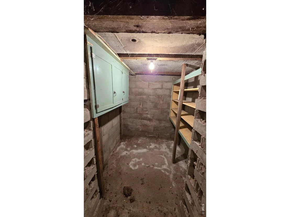 Photo of 37485 County Road 63