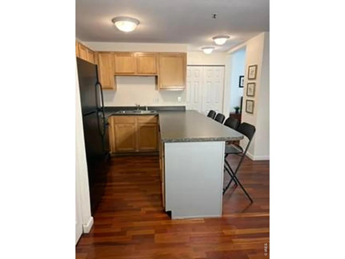 Photo of Unit 102 at 1405 Broadway