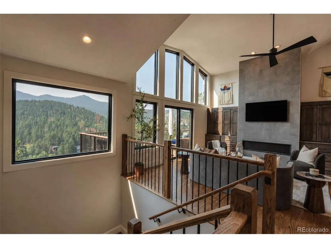 Photo of 3276 Meadow View Rd