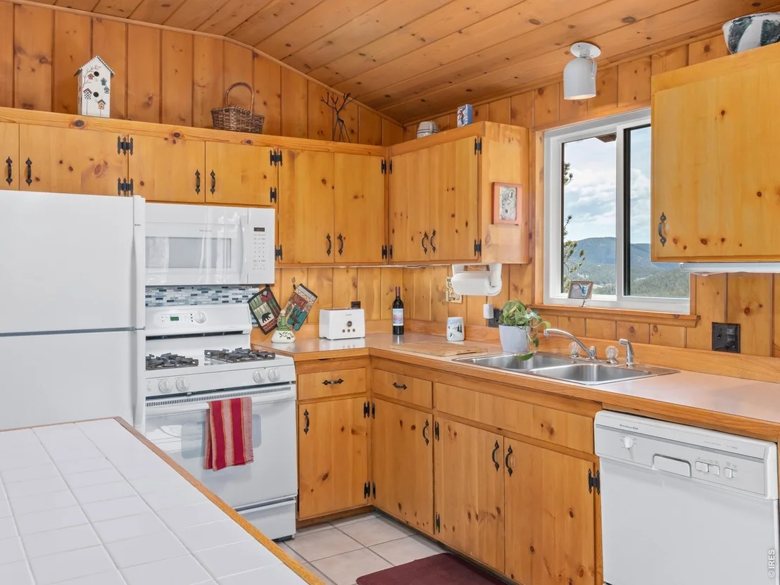 Photo of 839 Ski Rd