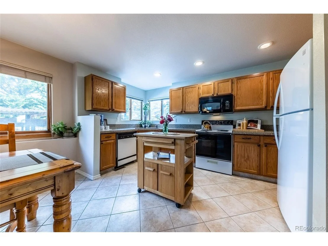 Photo of 210 Monarch Trl