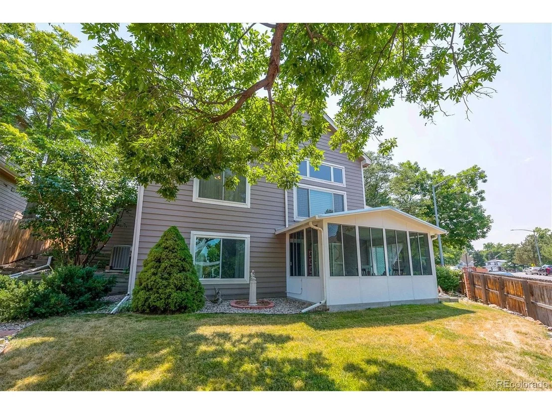 Photo of 8007 W 78th Cir