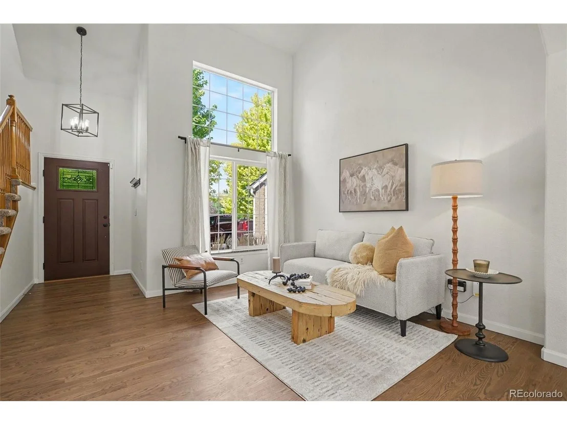Photo of 3648 Holmes Ln