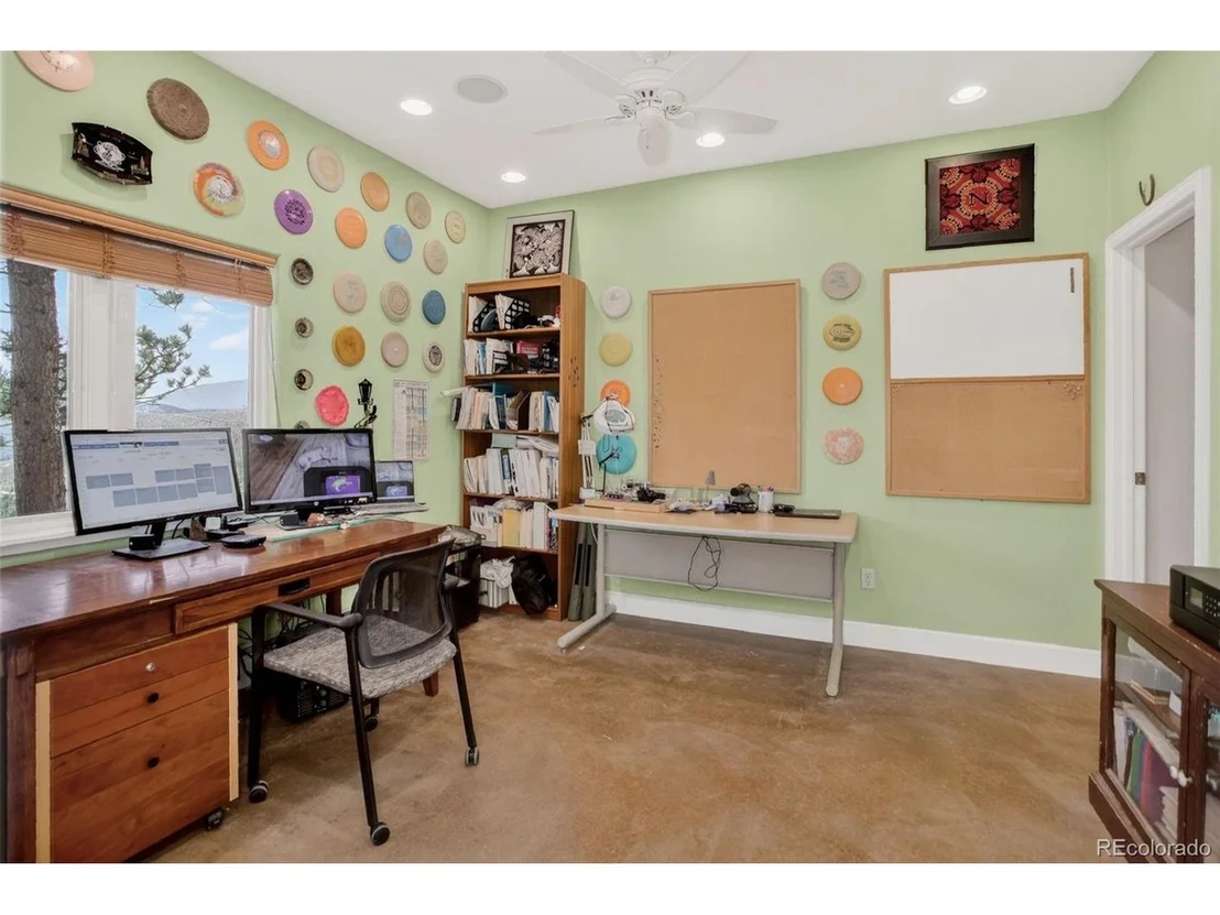 Photo of 30236 Zurich Dr