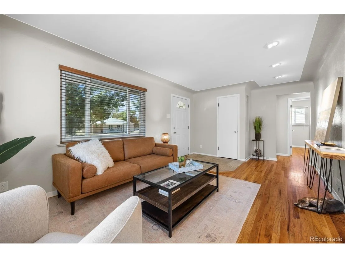 Photo of 4130 Jay St