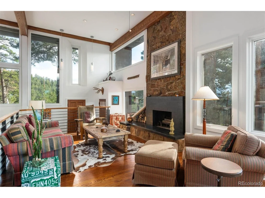 Photo of 29441 Rainbow Hill Rd