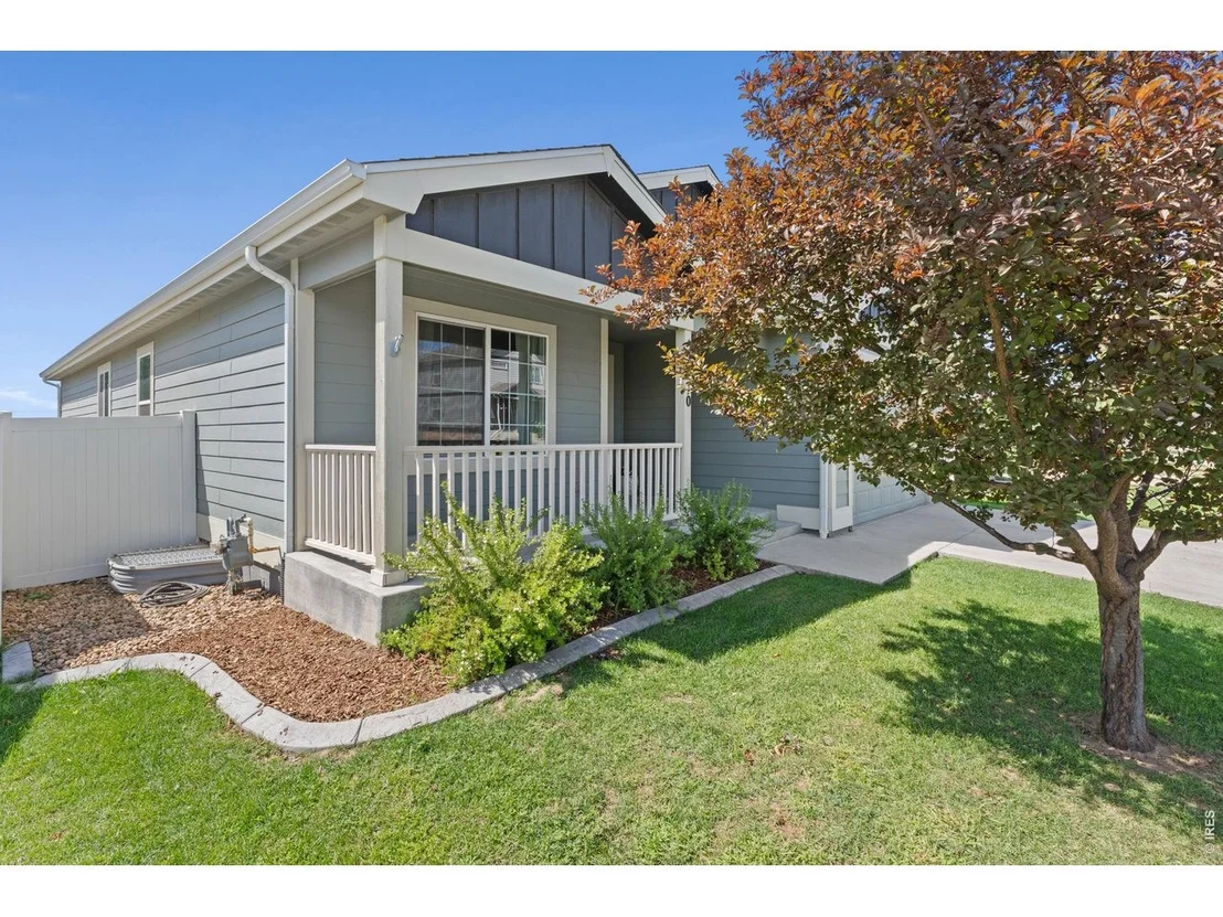 Photo of 2610 Shooting Star Way