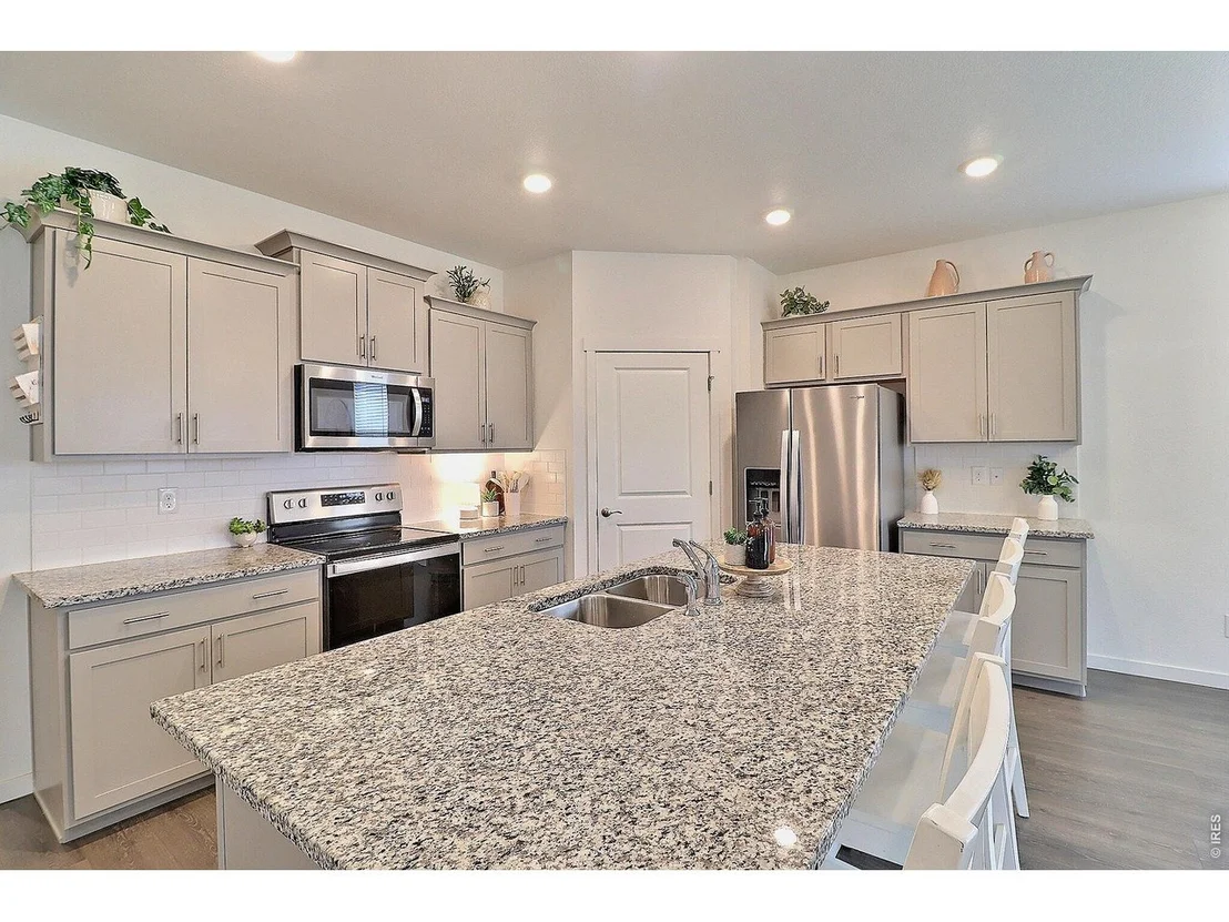 Photo of 1269 Wild Basin Rd