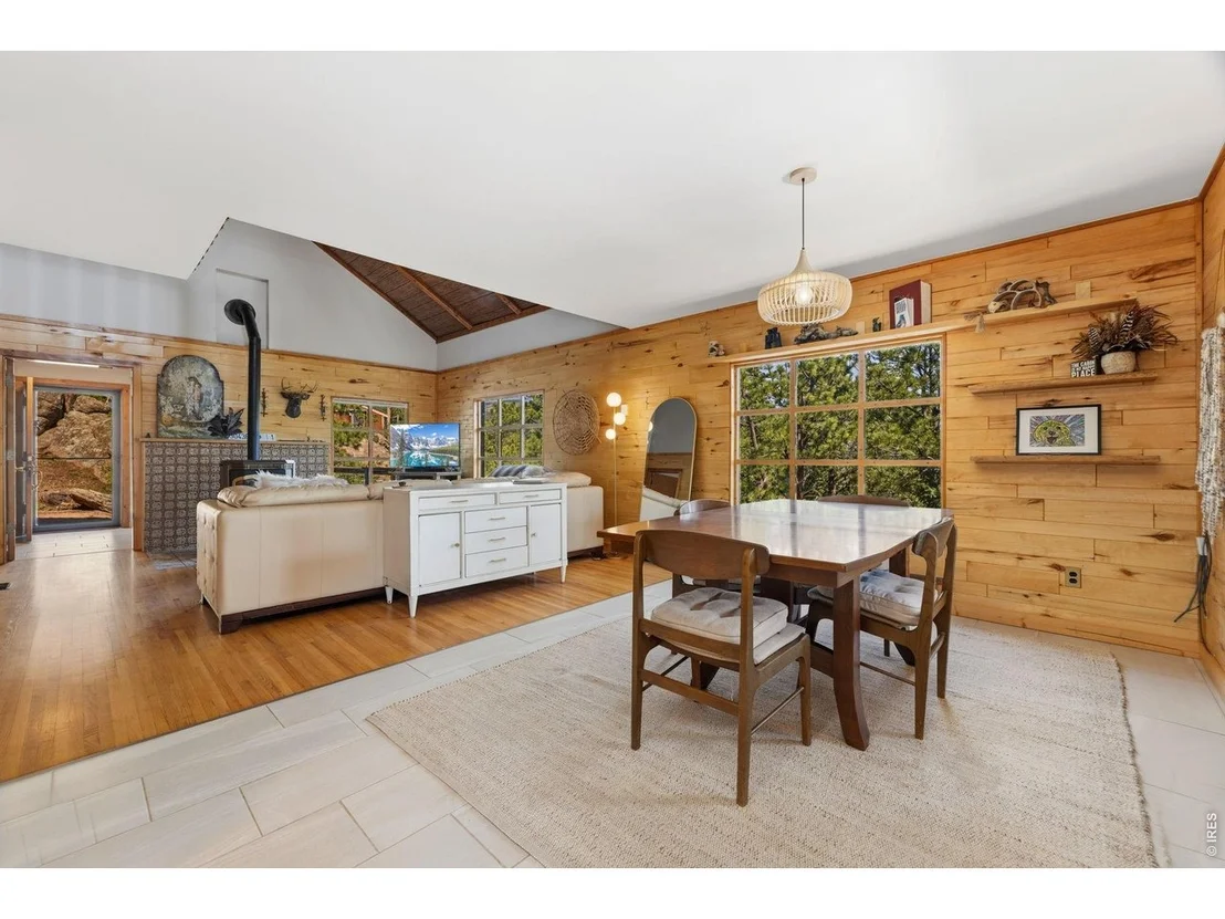 Photo of 128 Elk Rd