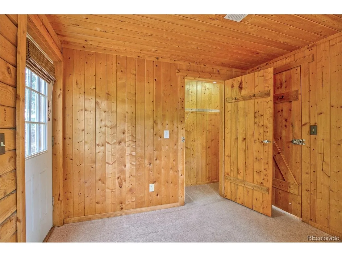 Photo of 130 Summit Way