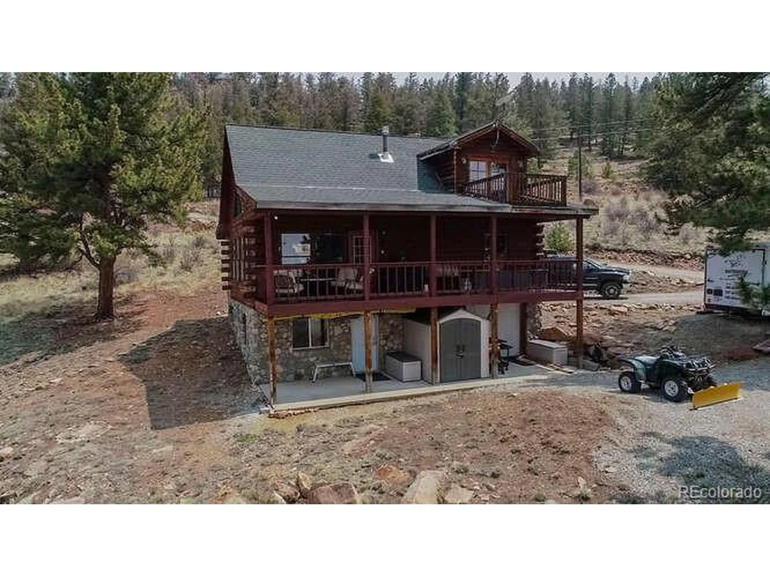 Photo of 1995 Bonell Dr