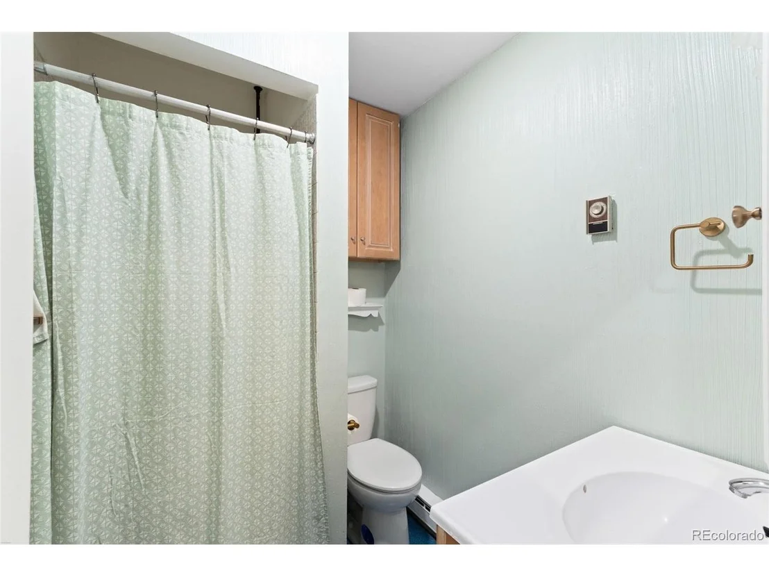 Photo of 20 Long Ridge Dr