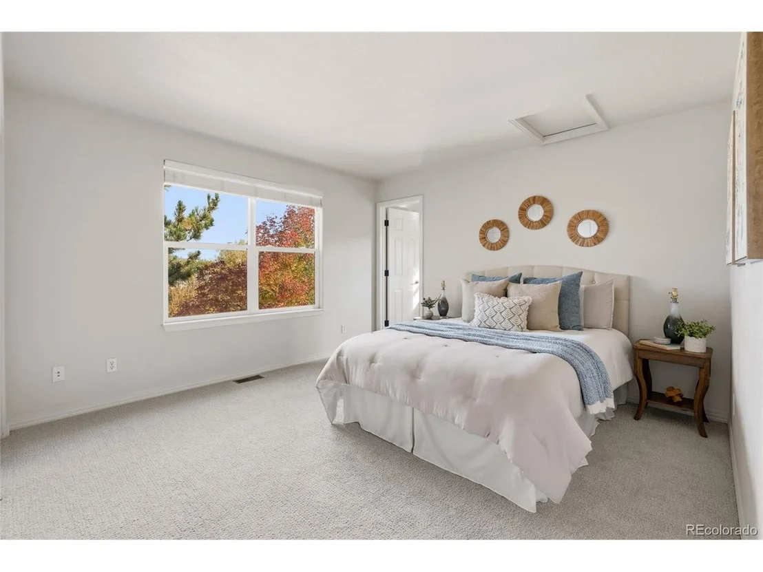 Photo of 16628 W 69th Cir