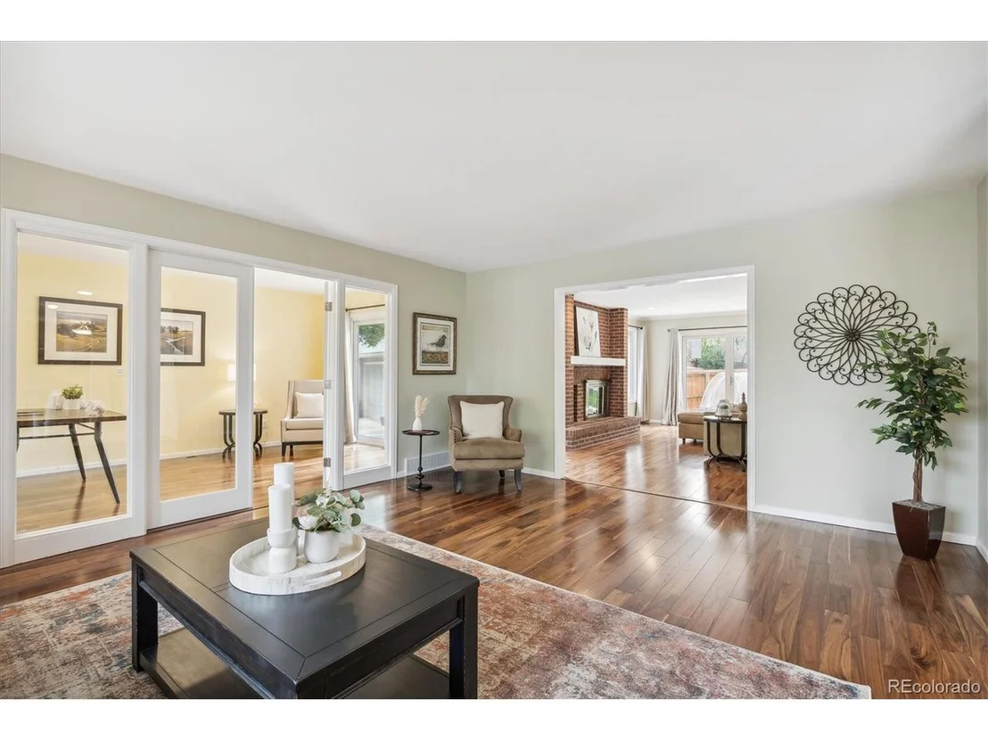 Photo of 1715 W 115th Cir