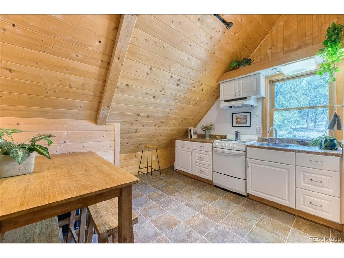 Photo of 1057 Reed Ranch Rd