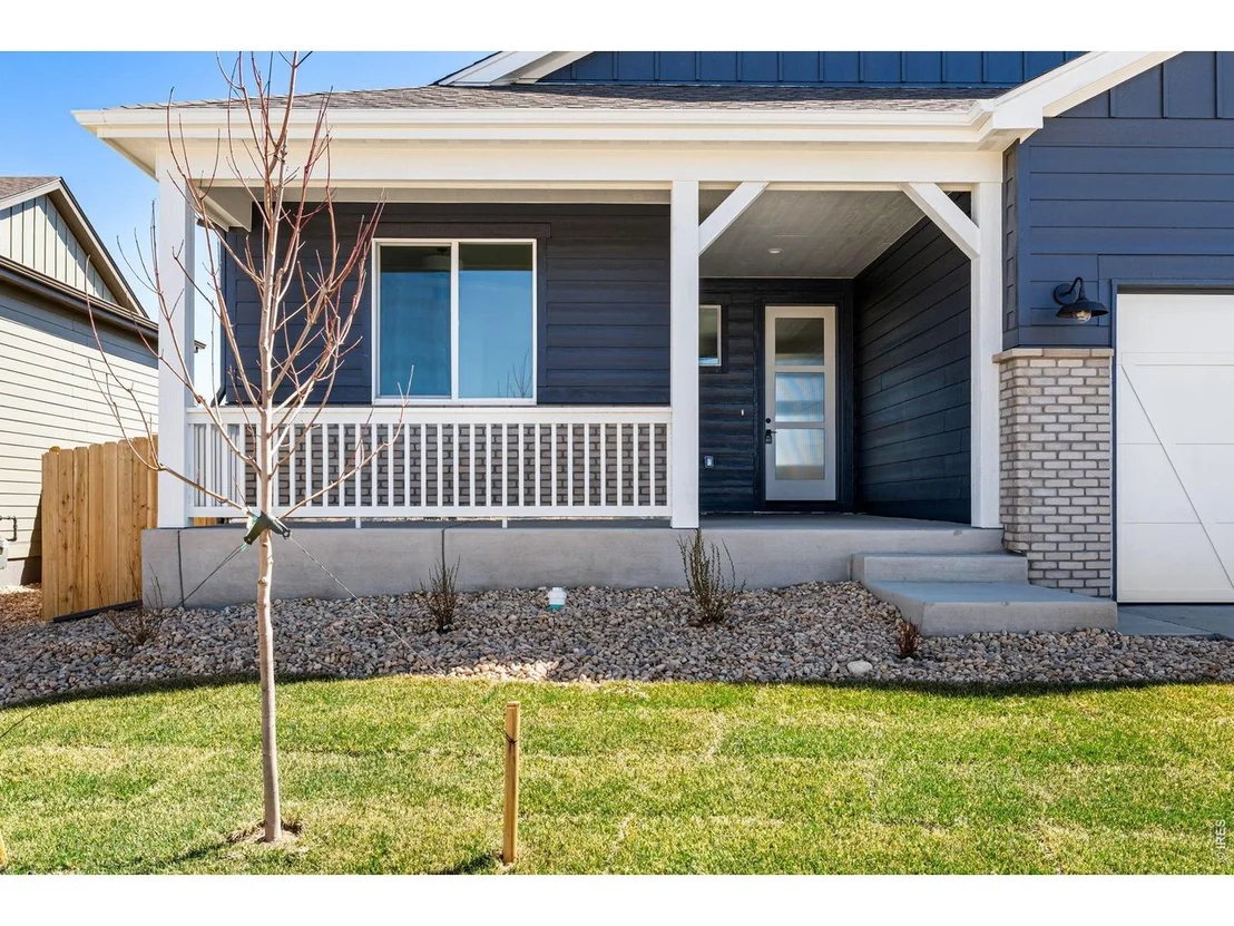 Photo of 844 Doubleleaf Dr