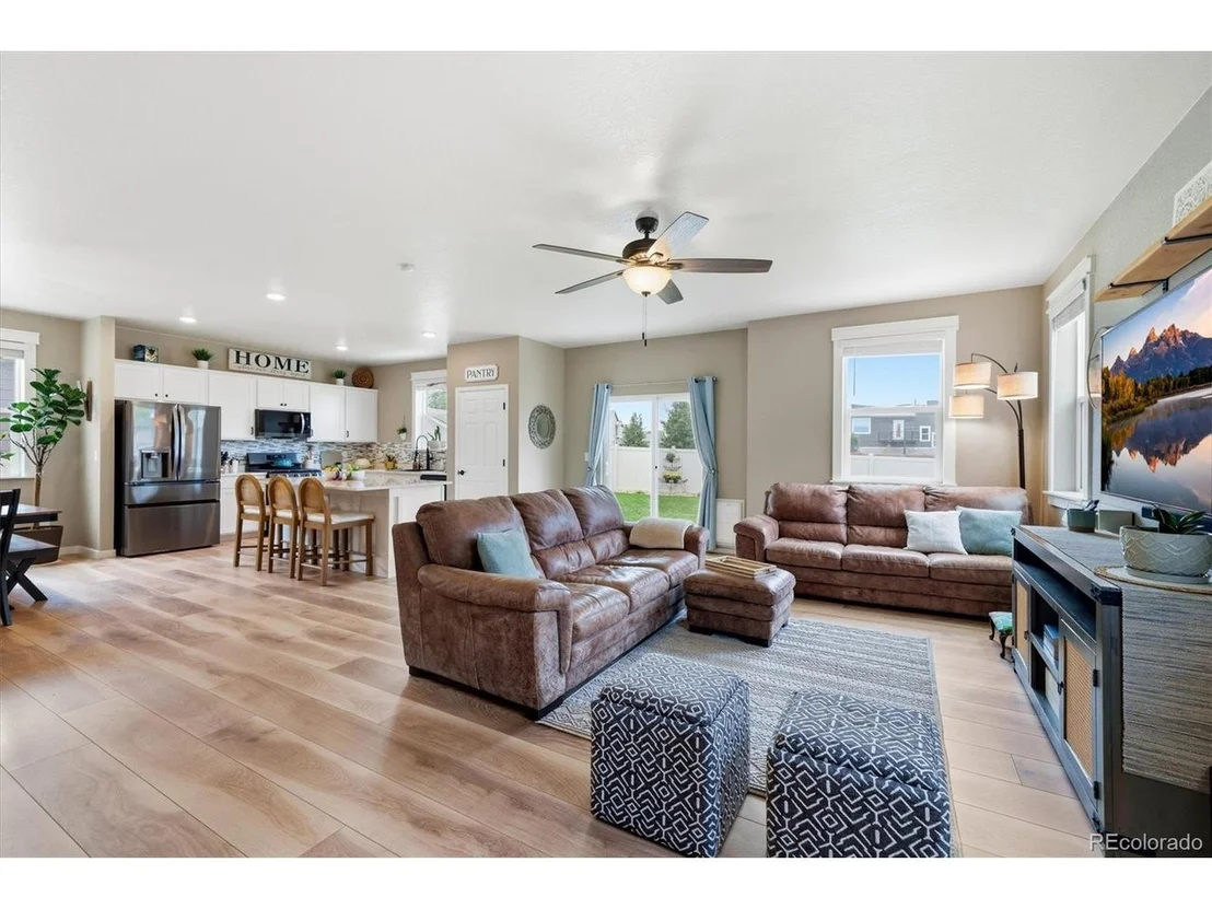 Photo of 6776 Morrison Dr