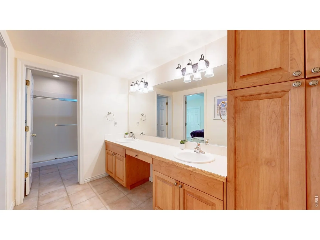 Photo of 5852 Watson Dr