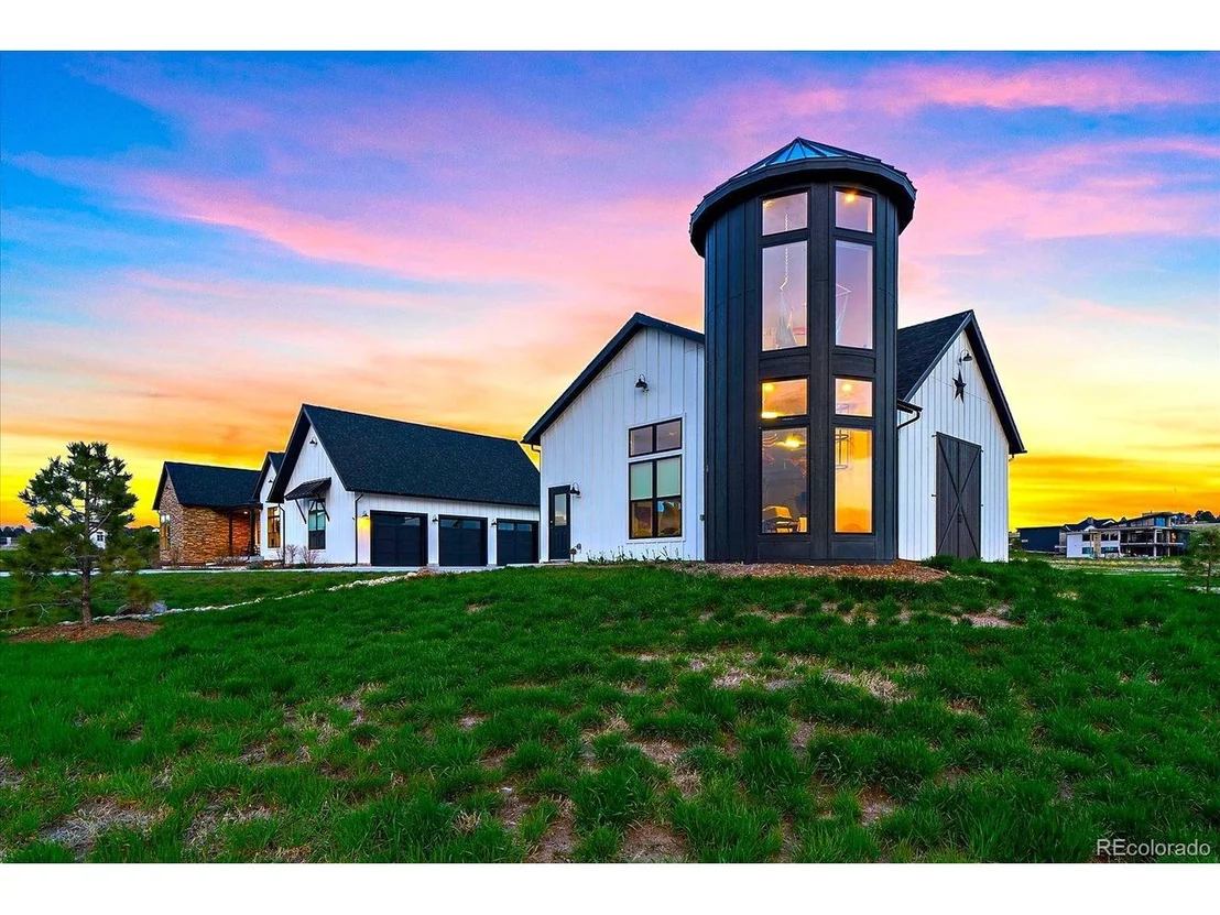 Photo of 2739 Fox View Trl