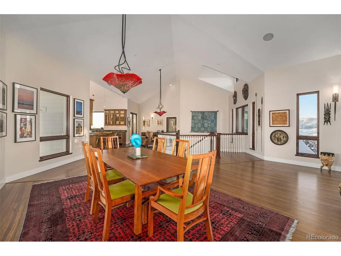 Photo of 33579 Mount Wilson Rd