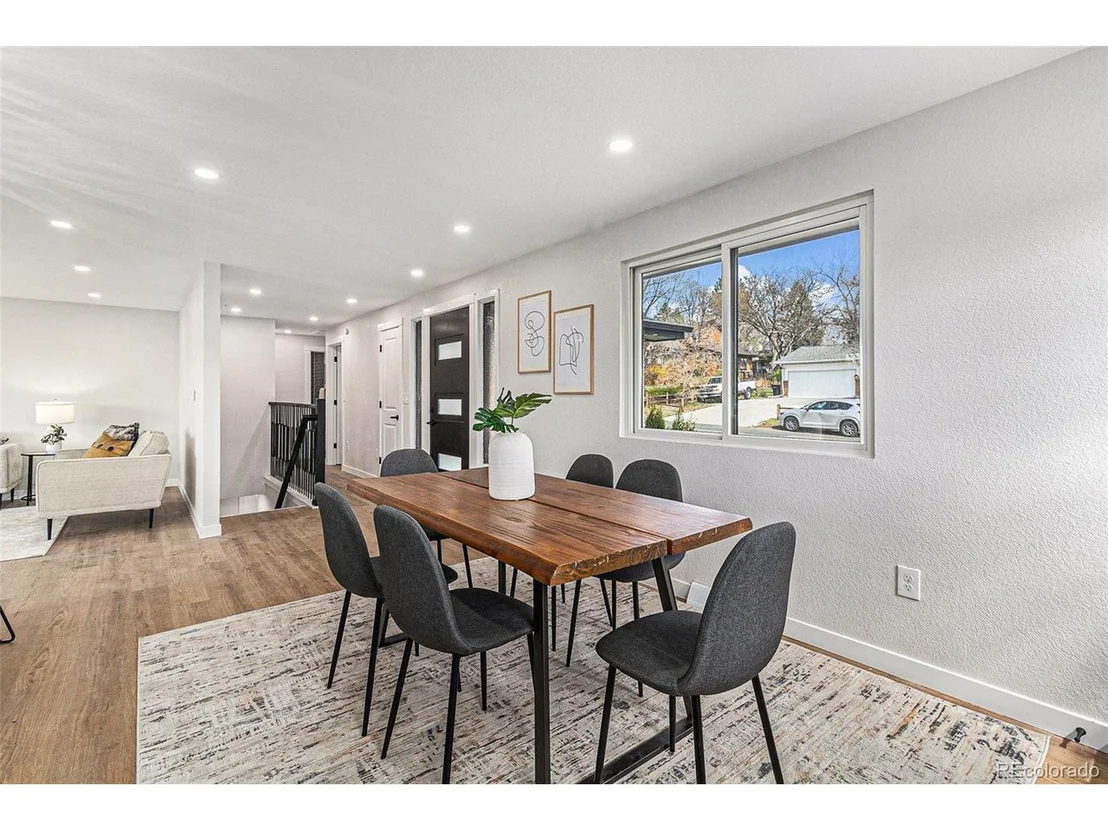 Photo of 6711 Field St